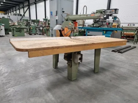 Dewalt 1600S Kappsägen – RESALE