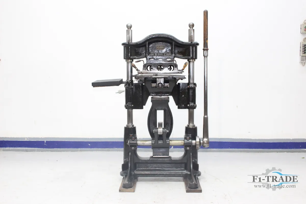 Karl Krause KHP Kniehebelprägepresse / Embossing Hot Stamping Pres