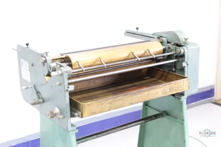 Tränklein AM500 Anleimmaschine / Gluing machine – RESALE