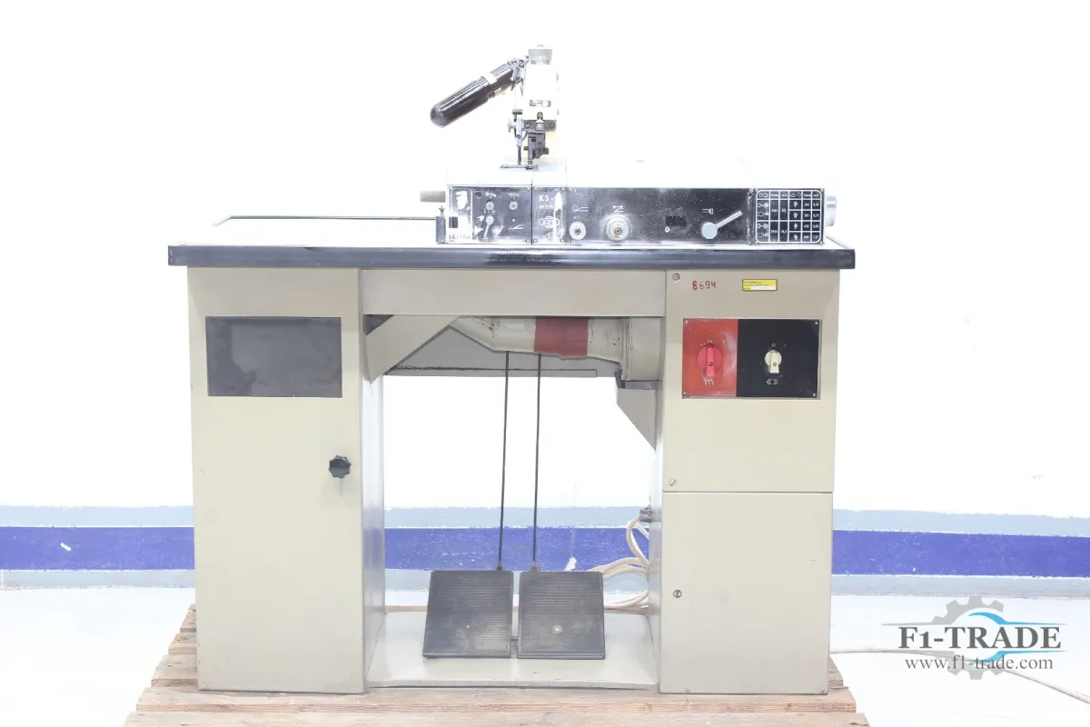 ZPS Gottwaldov KS-3 Leder Schärfmaschine / Leather Skiving machine