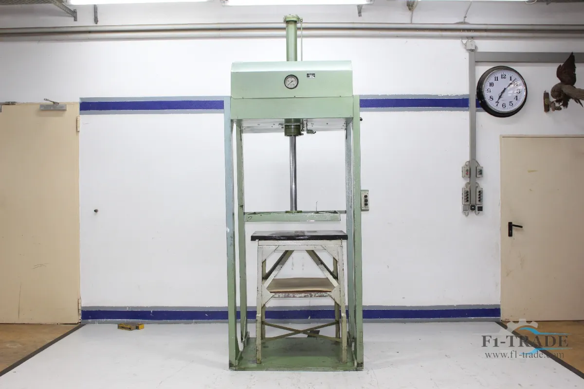 Lechner ST UST IA Hydraulische Presse / Hydraulic Press