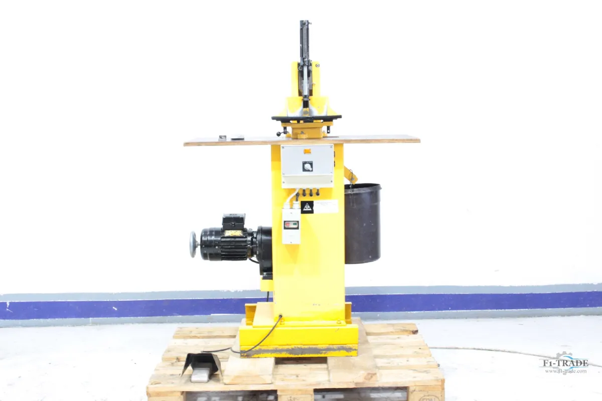 Pescha EK 100 Eckenrundstossmaschine / Corner Rounding machine