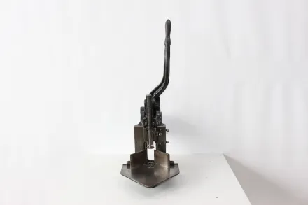 Karl Krause EK Eckenrundstossmaschine / Corner Rounding machine – RESALE