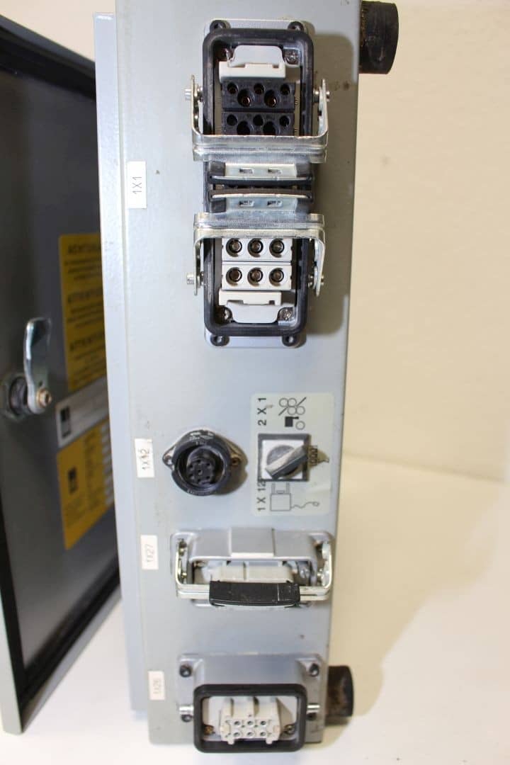 Heidelberg Coupling box I. Coupling Box for Folding Machines