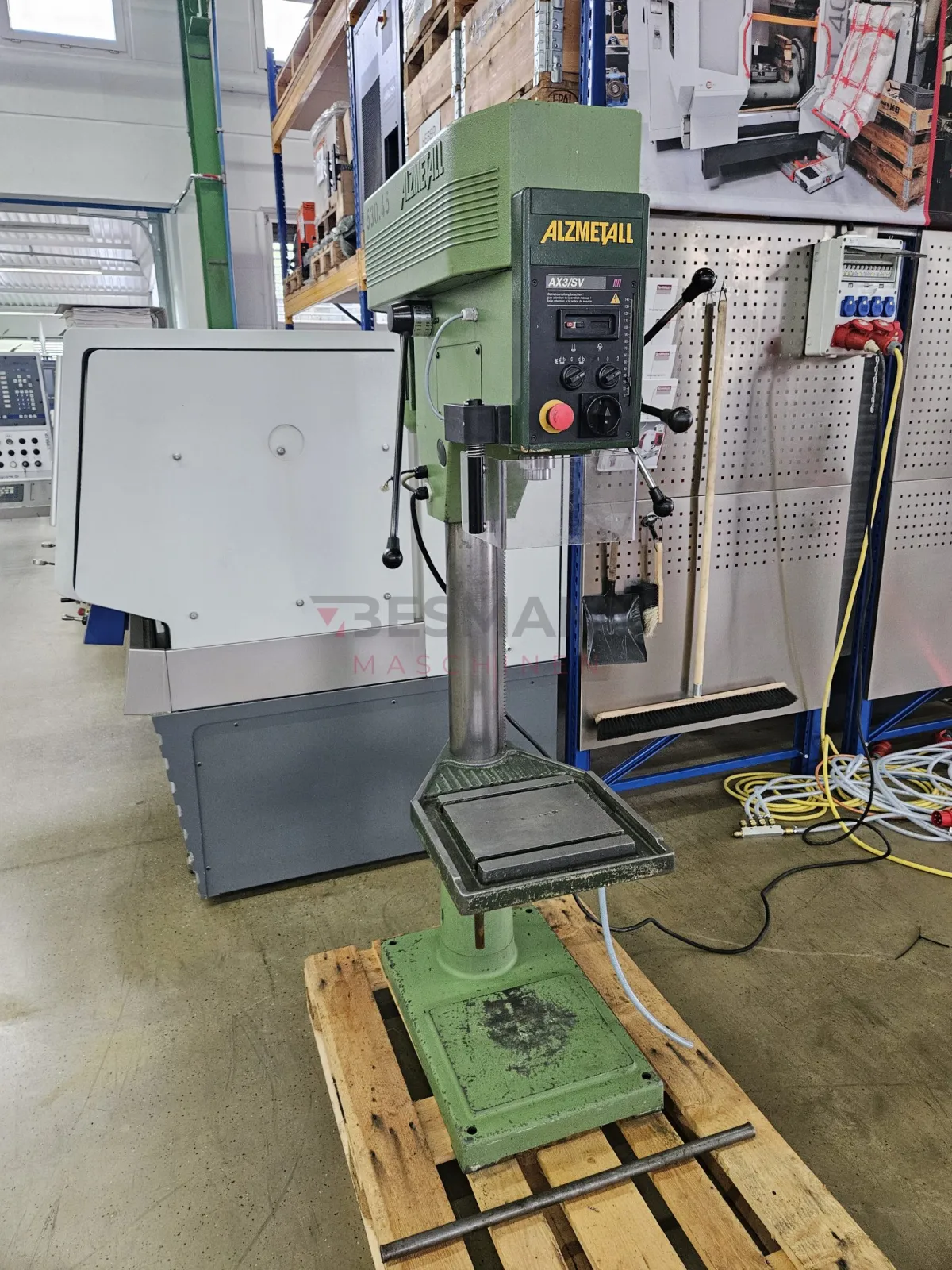 Alzmetall AX3SV Säulenbohrmaschine