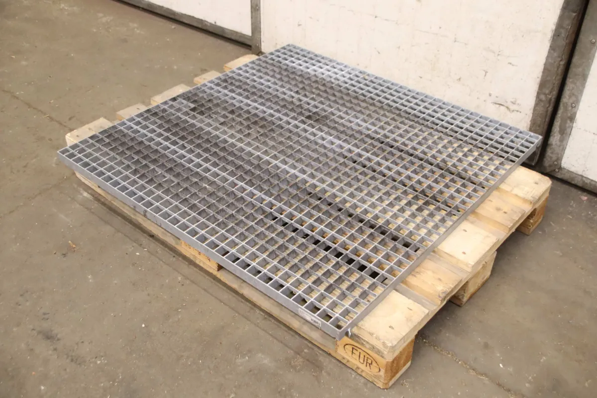 Stahl MW 30/30 1000 x 1000 x 30 mm Gitterroste