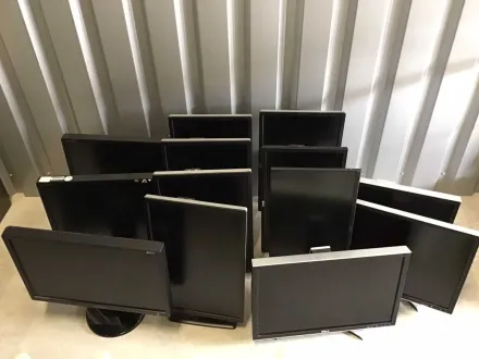 Monitor (13x) – RESALE