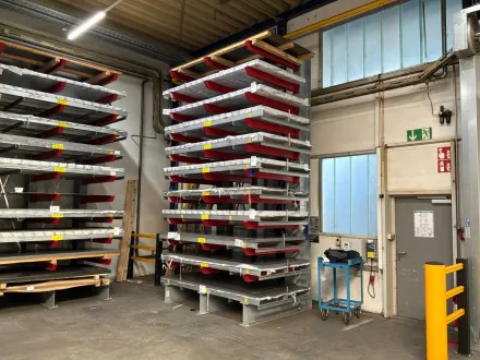 RAUSCHER - K 1 BLECHLAGER - 2022 - Kagarmregal (2x) – RESALE