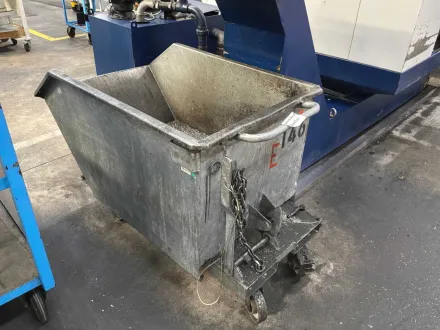 BAUER GU-R-8 SPÄNE-KIPPBEHÄLTER – RESALE