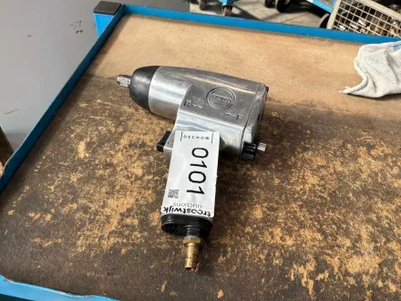 2007 PNEUTEC UT 8125 R Pneumatischer Schlagschrauber – RESALE