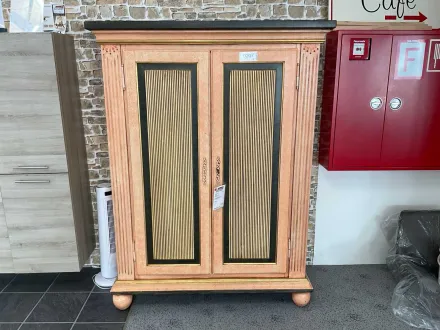 Schrank – RESALE