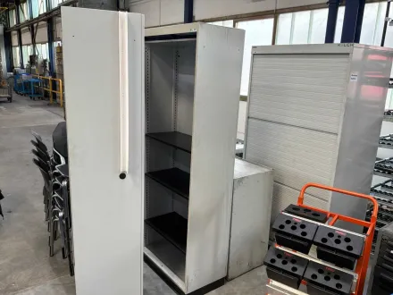 Schrank – RESALE