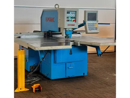 2001 - Euromac - BX750/30 - Stanzmaschine – RESALE