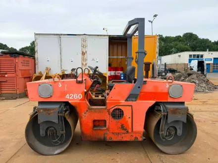 HAMM DV3.22 Asphaltwalzmaschine für Straßenbau – RESALE