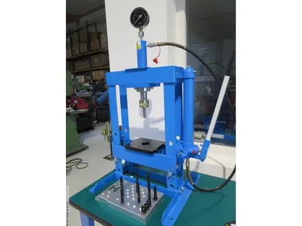 WMT P 10 Werkstattpresse – RESALE