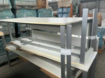 Schreibtisch (3x) – RESALE