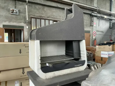 Barbecue-Arenen, die NIE BENUTZT WURDEN – RESALE
