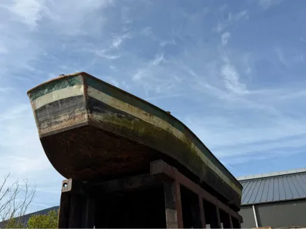 Boot mit Dieseltank (4000 Liter) – RESALE