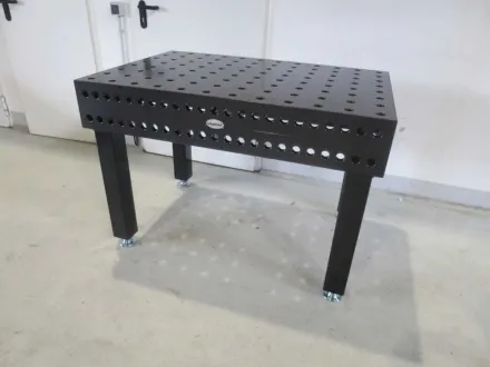SIEGMUND 750 - 1,2 X 0,8 NITRIERT Schweißtisch / Lochtisch – RESALE