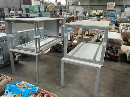 Schreibtisch (3x) – RESALE