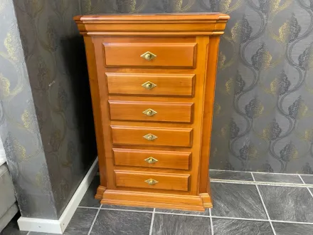 Schrank – RESALE