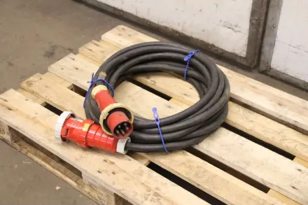 CEE-Stecker 63A 5polig Verlängerungskabel 17 m – RESALE