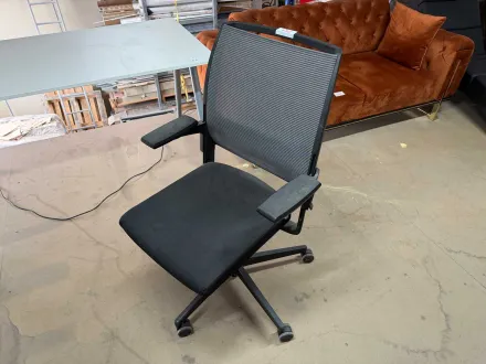 Büro - König und Neurath Schreibtischstuhl – RESALE