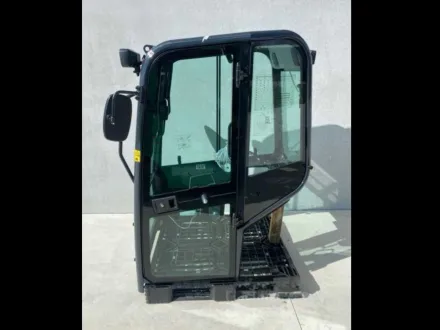 Kubota U27-4 Mini-Baggerkabine – RESALE