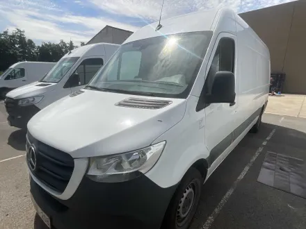 2022 Mercedes-Benz Sprinter 317 CDI Auto – RESALE