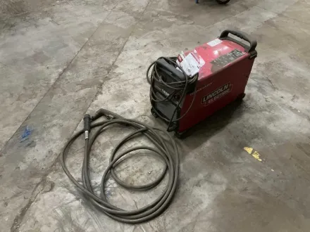 Lincoln Electric Tomahawk 1538 Plasmaschneidmaschine – RESALE