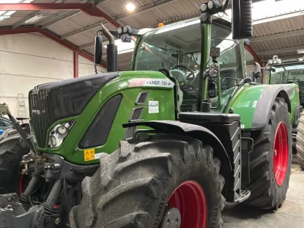2017 Fendt 720 Vario Landwirtschaftlicher Traktor 4WD – RESALE