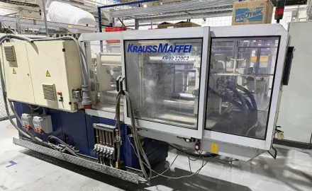 Krauss Maffei KM 80-220 C2 Spritzgießmaschine – RESALE
