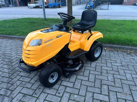 Stiga – Wohnanlage – Rasentraktor – RESALE