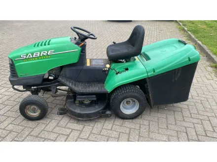 Sabre Ride-On-Mäher – RESALE