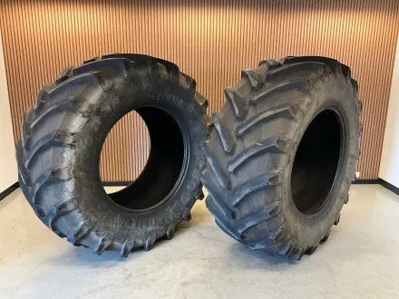 2x Trelleborg TM800 710/70R38 Reifen – RESALE