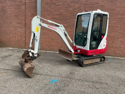 2021 Takeuchi TB216 Mini-Bagger – RESALE