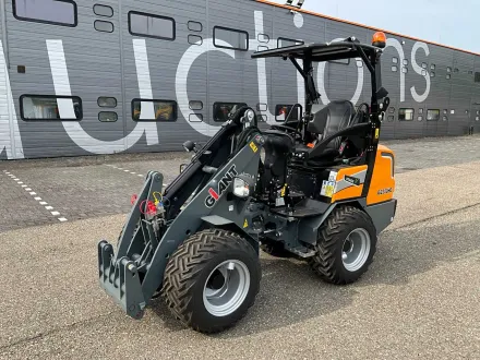 Ungenutzter 2026er Giant G2300HD Mini Radlader T-11-HDP – RESALE