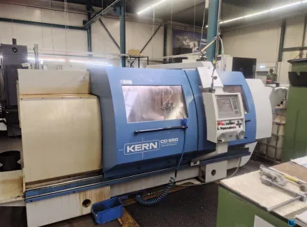 Kern-Dmt CD 650 Drehmaschine - zyklengesteuert – RESALE