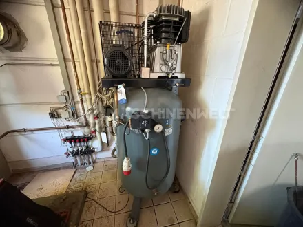 Schneider UNM STS 630-10-270 BASE Kompressoren – RESALE