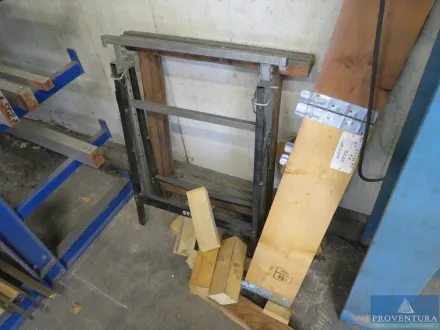 Böcke 3 St. Holz – RESALE