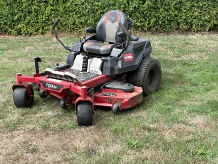 2021 Toro Titan 74889 Aufsitzmäher Rasenmäher – RESALE