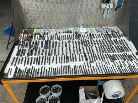 Bohrer und Fräser Posten – RESALE