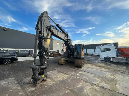 2025 Bagger Krabbelbagger Bagger – RESALE