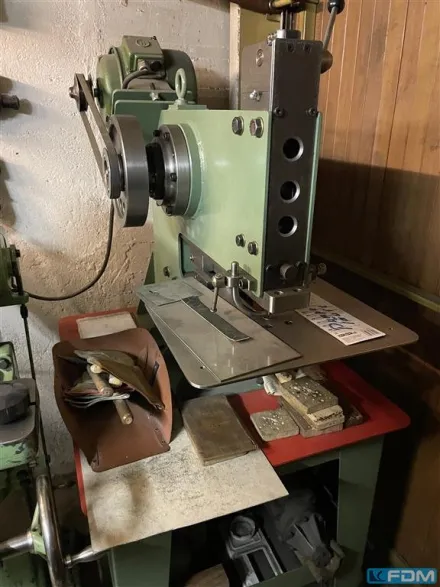 Stanz- und Nibbelmaschine – RESALE