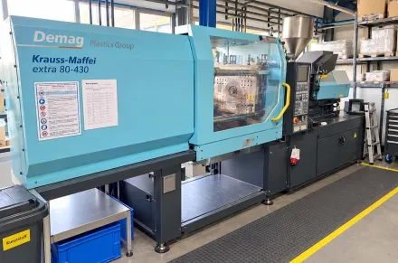 Demag Ergotech Krauss Maffei extra 80-430 Spritzgießmaschine – RESALE