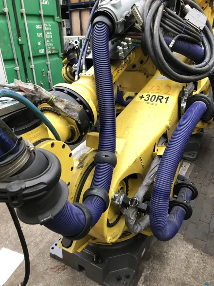 Fanuc R-2000 /210F Industrieroboter für allgemeine industrielle Anwen – RESALE