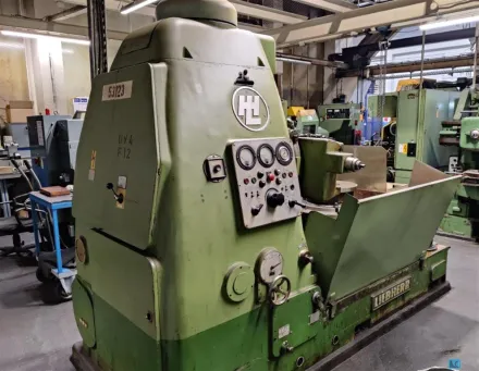 Liebherr L900 Zahnrad-Abwälzfräsmaschine - vertikal – RESALE
