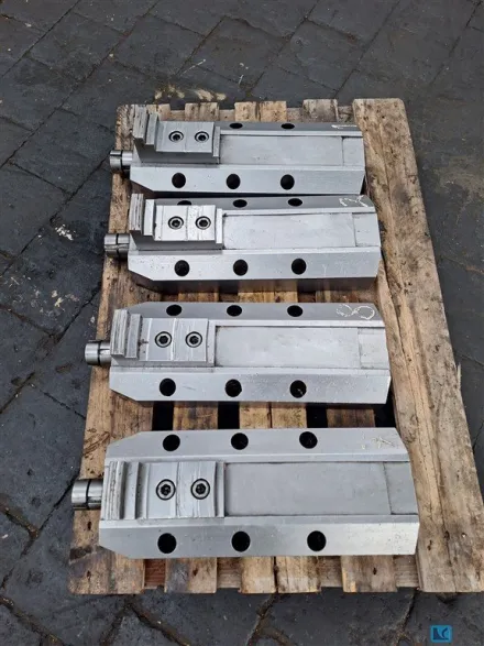 Unbekannt Spannmittel – RESALE