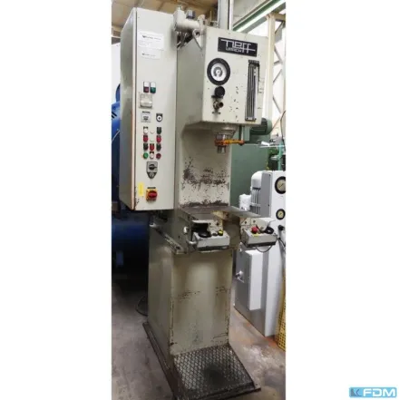 Neff THS 6,3 (UVV) hydraulische Einständer (zieh) presse – RESALE