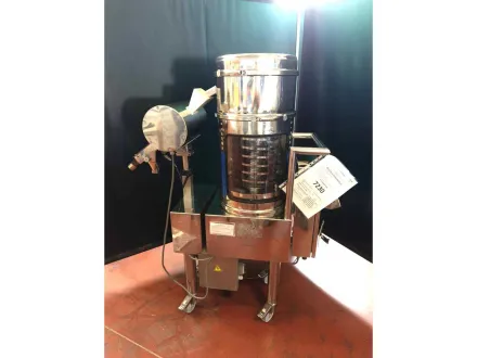 PHARMATECHNOLOGIE - 2004 - COMBI 500 LI - Inspektionsmaschinen – RESALE